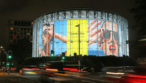 Benefits of OOH Advertising in Bristol